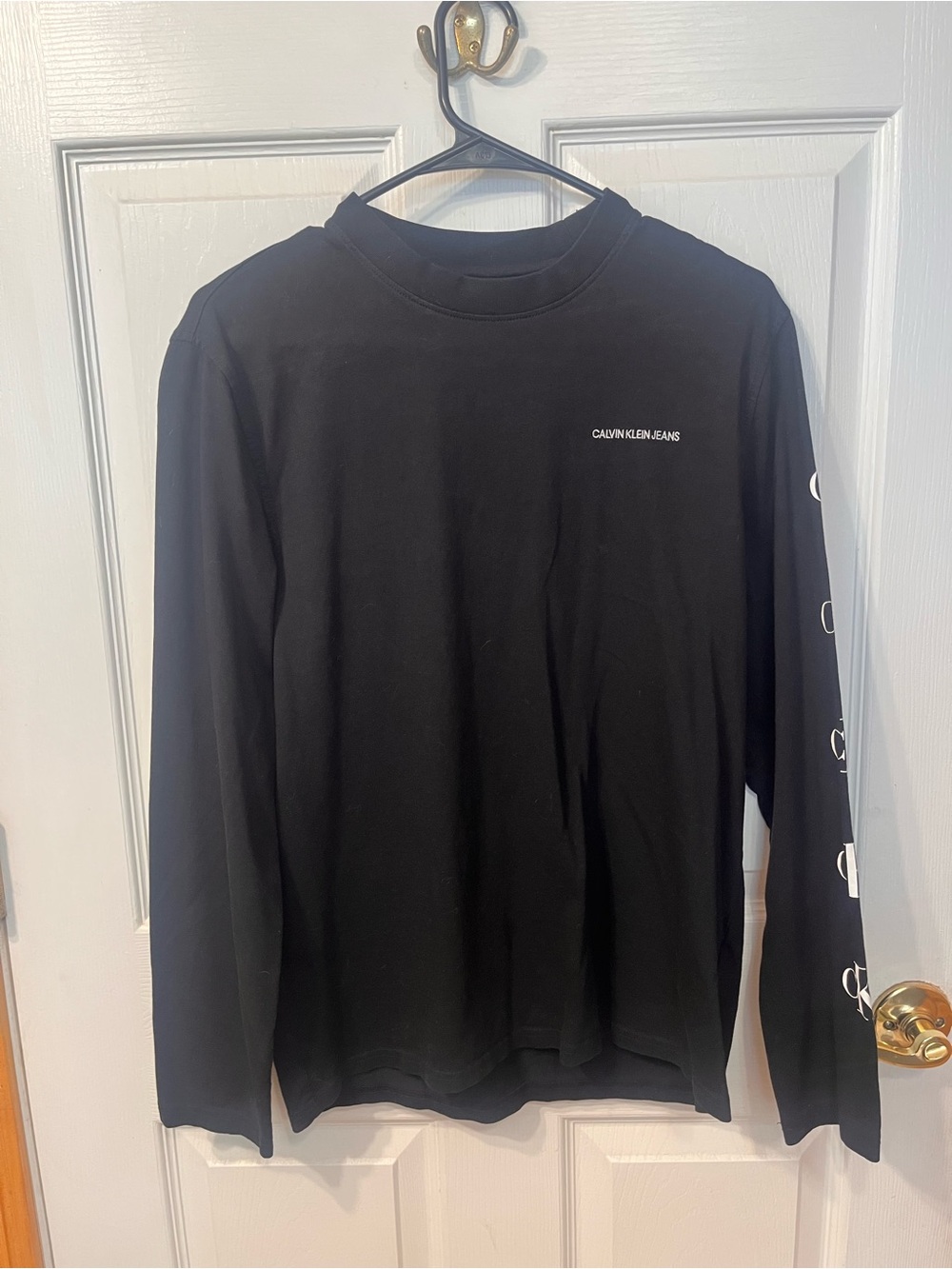 Calvin Klein Jeans Black Long-Sleeve Logo Tee with Sleeve Prints